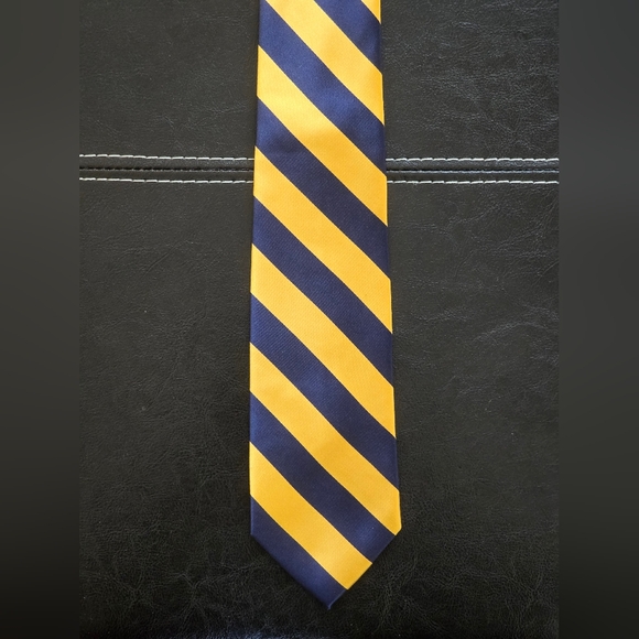 Tiemart Navy Blue and Gold Bar Striped Tie - Picture 3 of 6